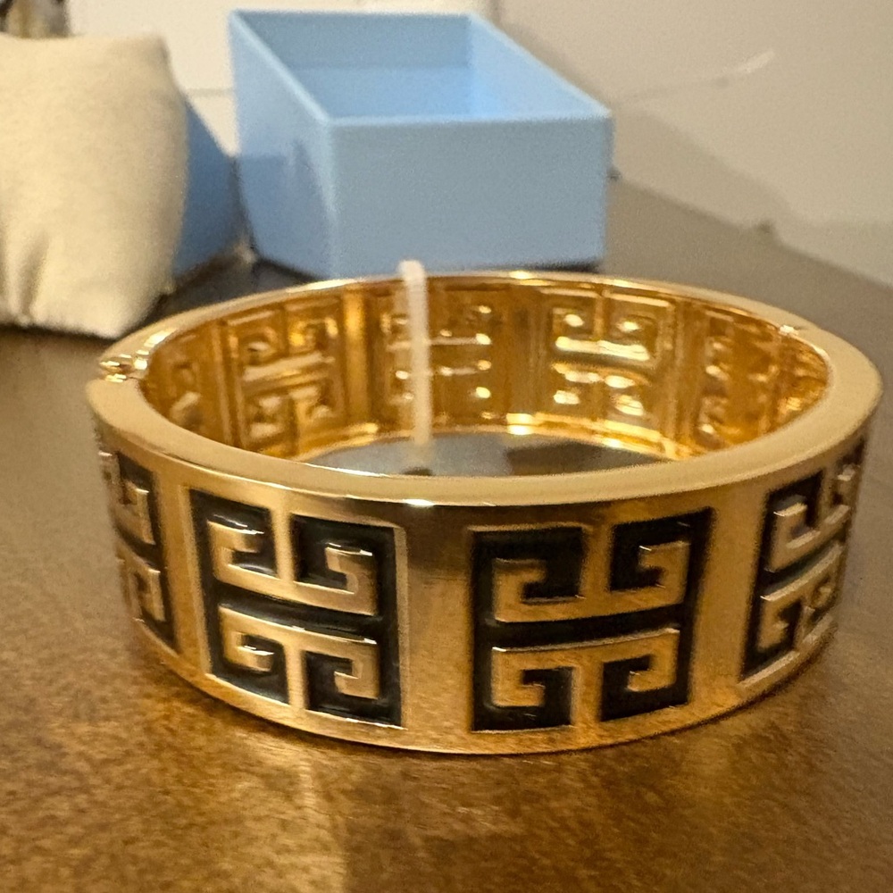 Piper K- Gold and Black Geometric Bracelet